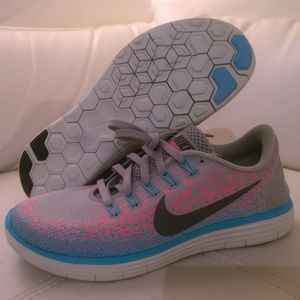 New Nike Free RN Distance